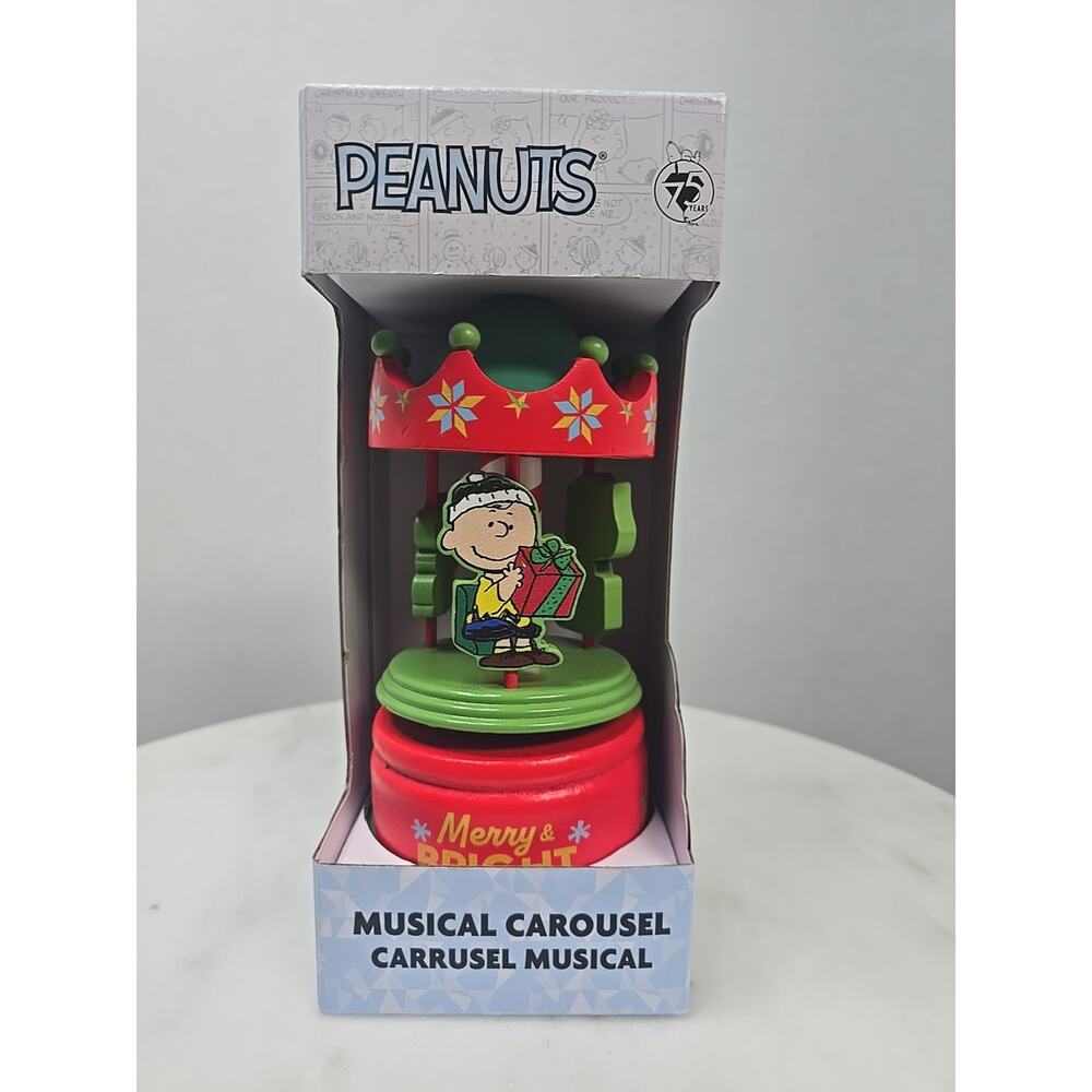 Peanuts Christmas Charlie Brown Musical Carousel Box New in Box